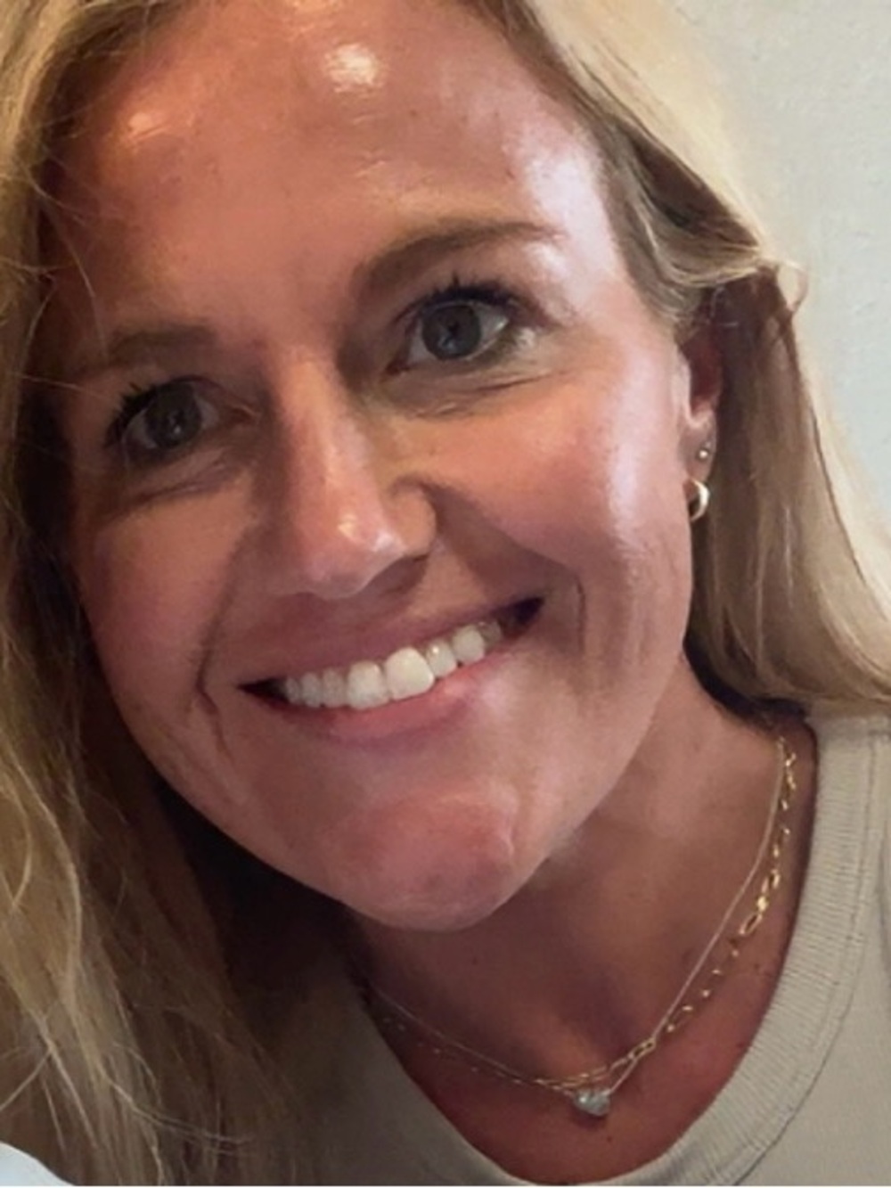 Meet your Posher, Angie